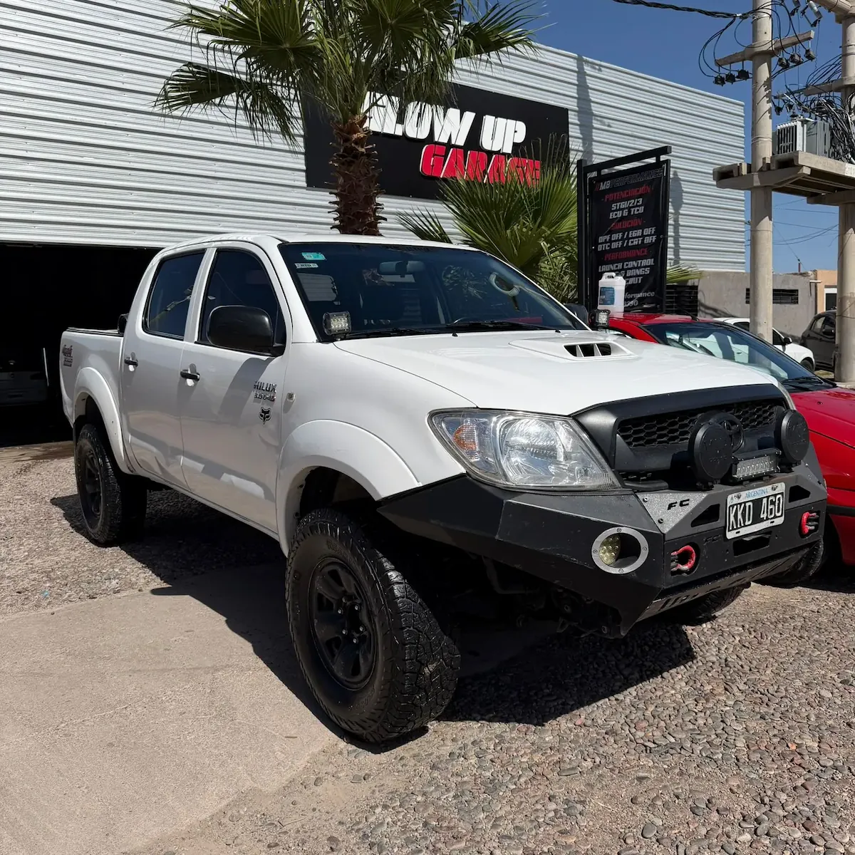 Toyota Hilux SR